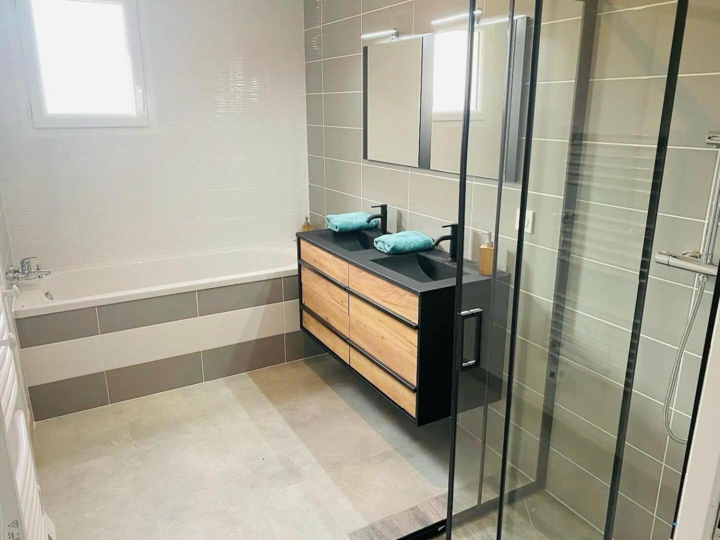 Maison 4 chambres ACCES GRATUIT Salle de sport Romorantin-Lanthenay Extérieur photo