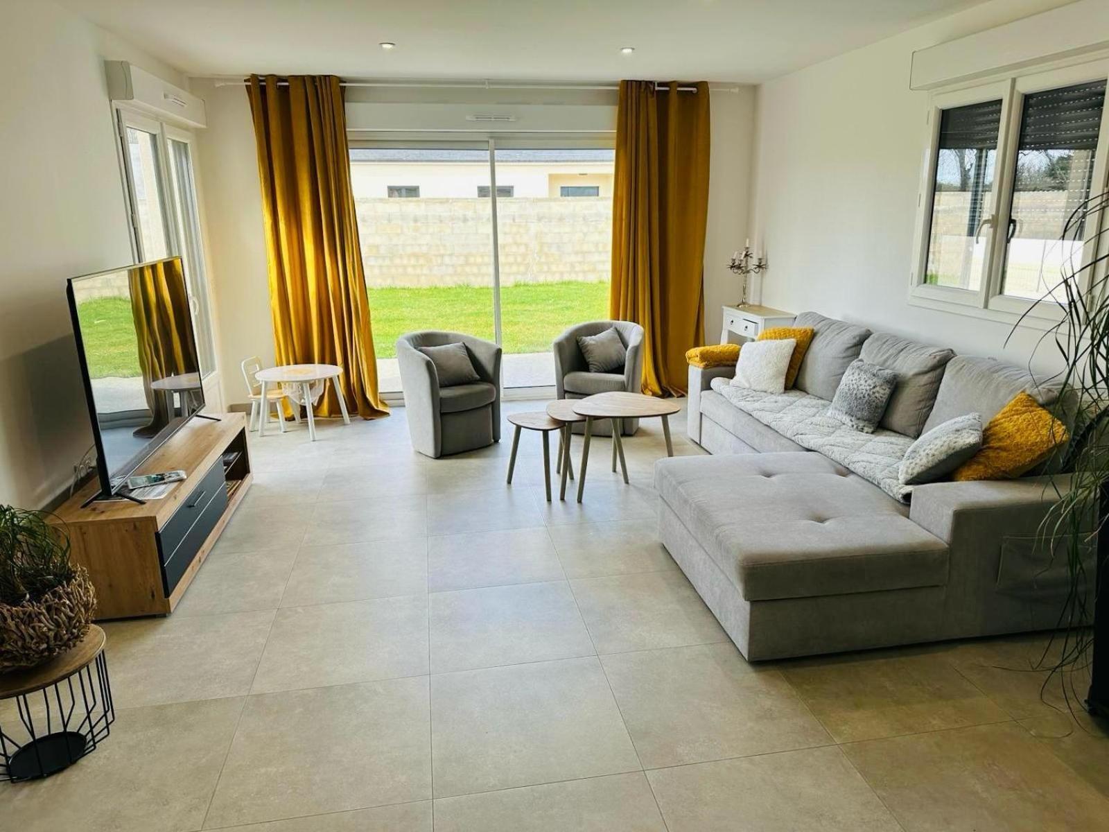 Maison 4 chambres ACCES GRATUIT Salle de sport Romorantin-Lanthenay Extérieur photo